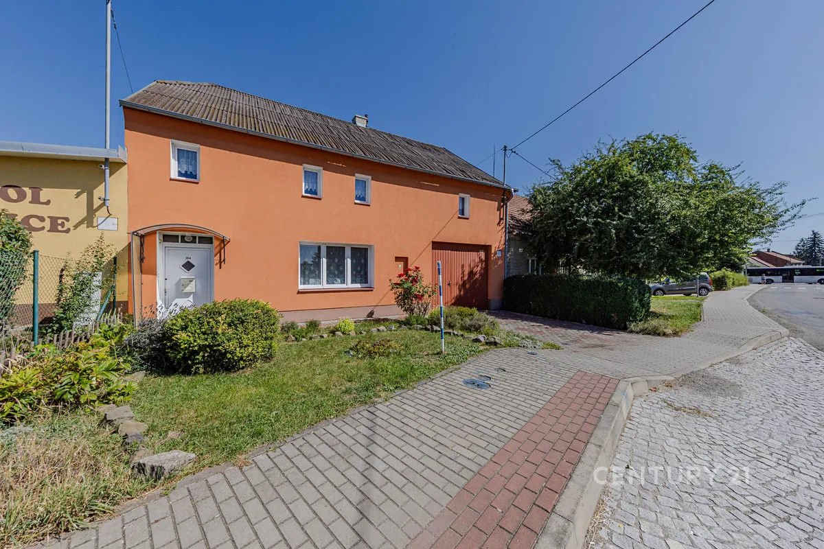 Prodej rodinného domu 165 m², pozemek 769 m²